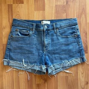 Sale Item - Gap 3" Denim Shorts Size 28